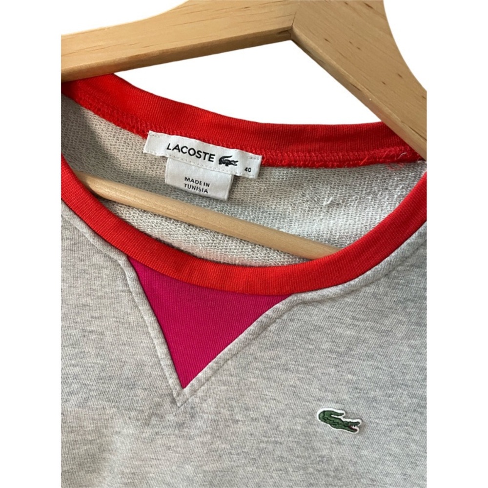 Amazing condition woman’s Lacoste sweater. Size 40.